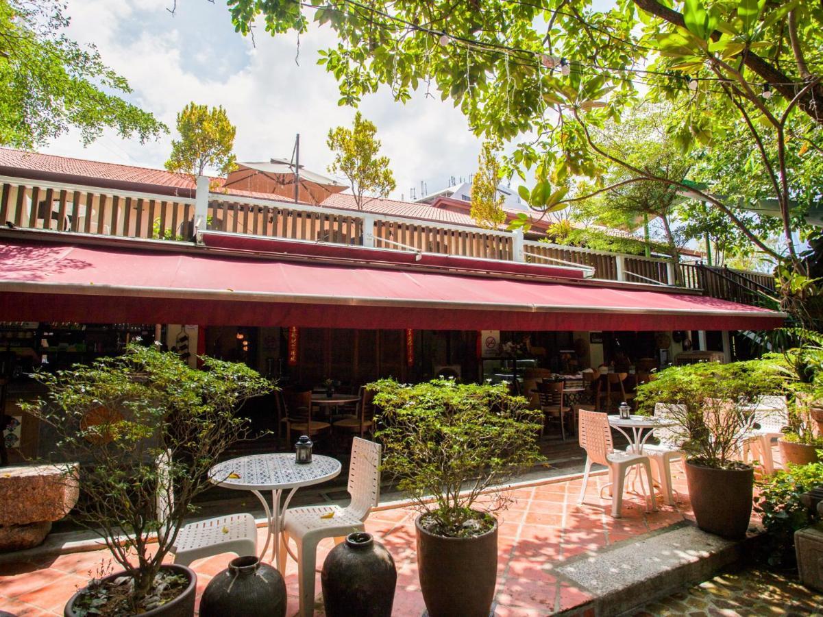 Oyo 89481 Rg Heritage Boutique George Town Esterno foto